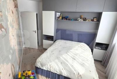 Apartament cu 3 camere în Universității - 7