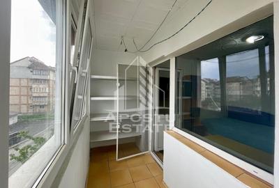 Apartament cu 3 camere decomandat, mobilat în Central - 8