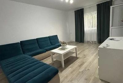 Apartament cu 2 camere decomandat, mobilat în Sebastian