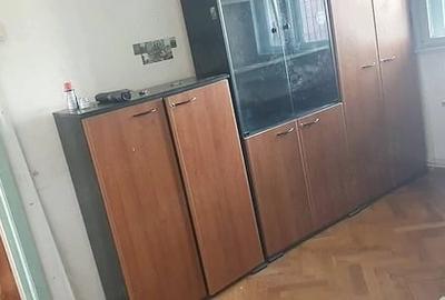Apartament cu 4 camere decomandat în Bălcescu
