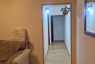 Apartament cu 4 camere semidecomandat, mobilat în Drumul Taberei - 3
