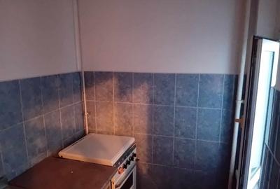 Garsoniera Darmanesti 32mp etaj 2 semirenovata termopan balcon - 5