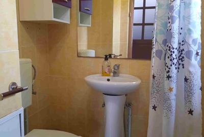 Casa  camere, zona Bulevard Vasile Milea - 20