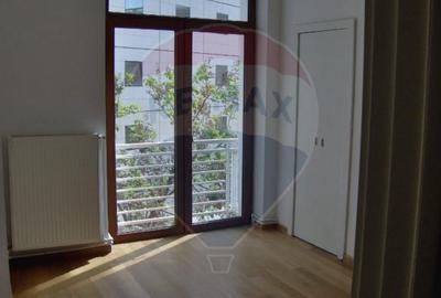 Apartament cu 5 camere decomandat în Calea Victoriei - 1