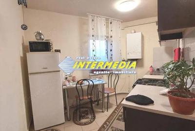 Garsoniera de vanzare in Cetate etaj 1 decomandata - 2