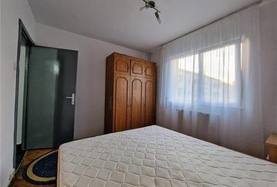 Girocului - 2 Camere - Centrala proprie - Bloc izolat -  Etaj intermediar - 4