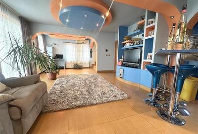 Casa P+1+M+ pod inalt, placa de beton intre etaje, Zona Km 4 - 12
