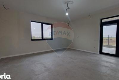 Casă cu 3 camere cu Teren 400 Mp în Ciocănești - 3
