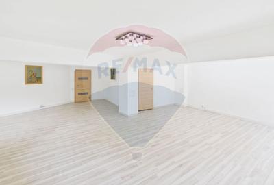 Apartament cu 5 camere decomandat în Tineretului - 5
