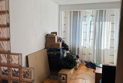 Apartament cu 3 camere în Decebal - 9
