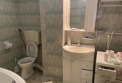 Apartament 2 camere , zona centrala - Scoala nr 10,etaj 2/8 - 3