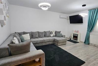 Duplex cu 3 camere cu Canalizare în Miroslava - 5