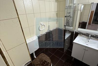 Apartament cu 2 camere decomandat în Florilor - 6