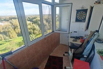 Apartament cu 3 camere Parcul Tineretului Conf. 1 decomandat Pret: 86.000 neg - 7