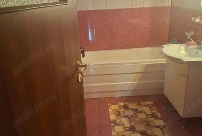 Casă cu 4 camere cu Teren 1300 Mp în Poarta Albă - 6