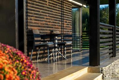 CASA DE ODIHNA PENTRU TINE SI AI TAI MU?TERII - 2