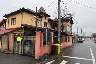 Casă cu 4 camere cu Teren 120 Mp în Brestei