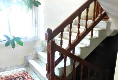 Casa zona dealuri - 36