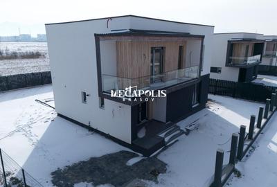 Casă individuală cu 4 camere cu Canalizare în Sânpetru - 10