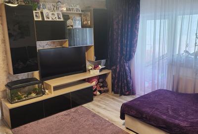Apartament cu 2 camere semidecomandat în Central - 1