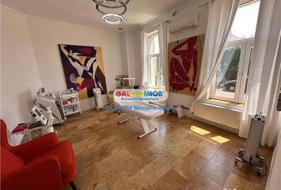 Spațiu comercial, de 198 mp, în Central - 7