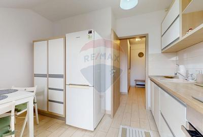 Apartament cu 2 camere decomandat, mobilat în Tractorul - 17