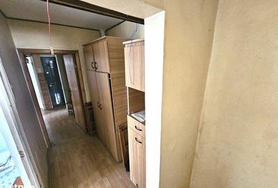 Apartament cu 3 camere decomandat în Alexandru cel Bun - 5