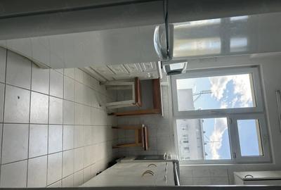 Apartament cu 2 camere decomandat în Domenii