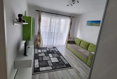 Garsonieră semidecomandată în Gara de Nord