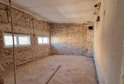 Casă individuală cu 4 camere cu Canalizare în Vatra Luminoasă - 7