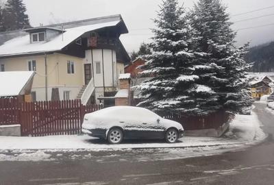 Casă cu 5 camere în Central