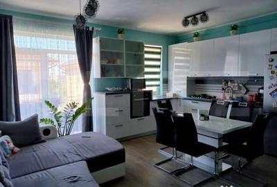 Apartament cu 3 camere decomandat în Dumbrăvița - 1