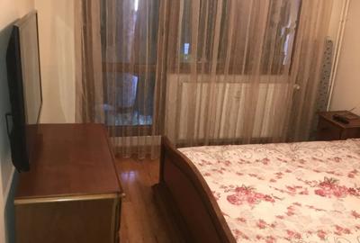 Apartament cu 3 camere semidecomandat în Central - 5