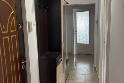 Apartament cu 3 camere decomandat în Dâmbu - 3
