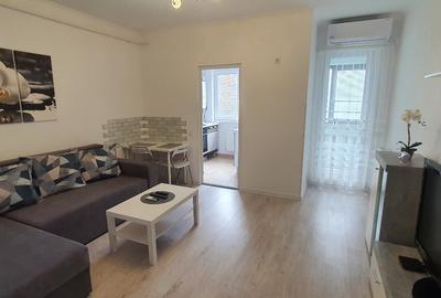 Închiriez garsoniera  moderna militari residence 300 €