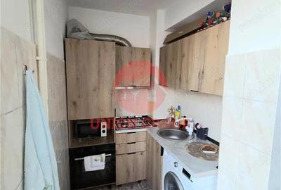 Garsoniera 31 mp, complet mobilata si utilata, zona Far Poarta 6 - 2