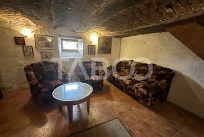 Casa de vacanta 3 camere anexe gospodaresti in Felmer Judetul Brasov - 2