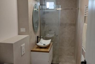 Apartament cu 4 camere decomandat în Calea București - 6