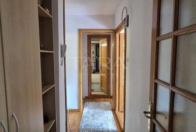 Apartament cu 4 camere, mobilat în Bulgaria - 2