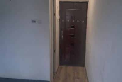 Garsoniera zona Zimbru - 1