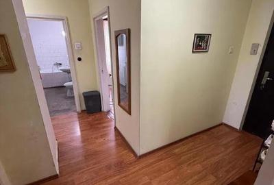 Apartament cu 3 decomandat - zona Grivitei. - 5