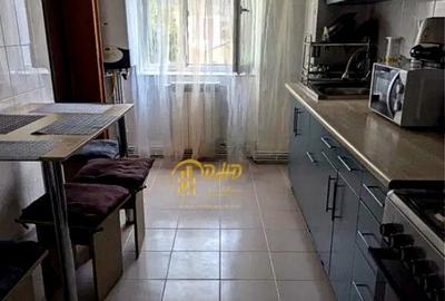 Apartament cu 3 camere decomandat în Nicolina - 5