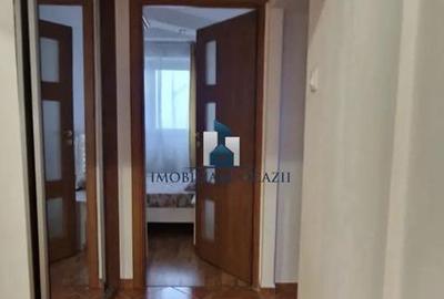 Apartament cu 3 camere decomandat, mobilat în Măgurele