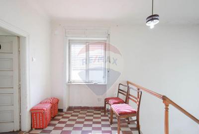 De vanzare Casa cu 3 camere ?i teren 562 mp str. Louis... - 7