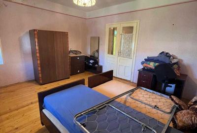 Casă cu 4 camere în Central - 6