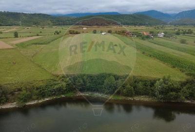 Teren superb Unciuc / jud.Hunedoara - 1