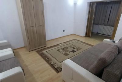 Apartament cu 2 camere decomandat în Bucovina
