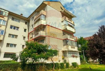Apartament cu 3 camere de vanzare zona Eminescu, Deva - 1