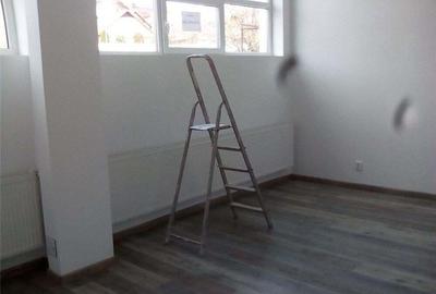 Spațiu comercial, de 143 mp, în Central - 2