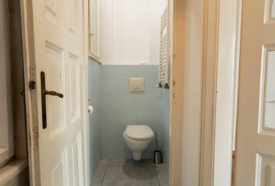 Apartament cu 3 camere semidecomandat în Central - 10